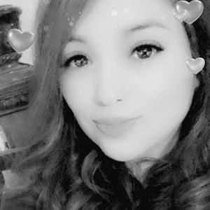 Meet your Posher, Yolanda